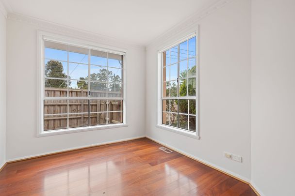 Recently Renovated Family Home! - Photo 1