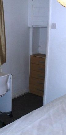 4 Bed - Saunders Street, Gillingham - Photo 1