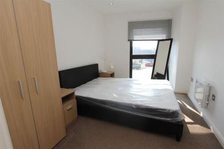 1 Brewery Wharf, Leeds City Centre, LS10 1GY - Photo 2