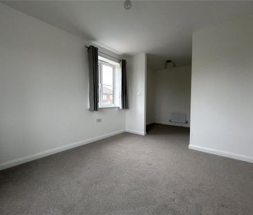 3 bedroom detached house to rent - Photo 4