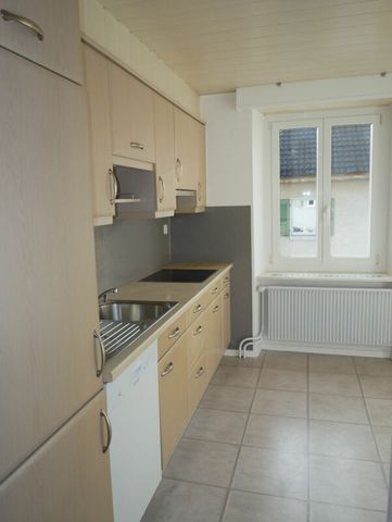 Quartier et petit locatif calmes, appartement de 3,5 pièces au 1er étage - Photo 2