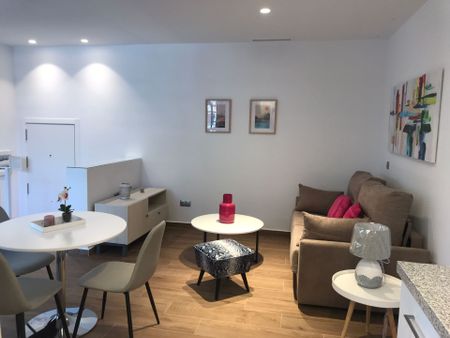 Piso de alquiler en Jose Calderon, Campanillas - Photo 5