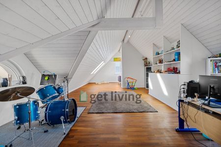 GROSSZÜGIGE 6.5 ZIMMERWOHNUNG MIT FERNSICHT - Photo 5