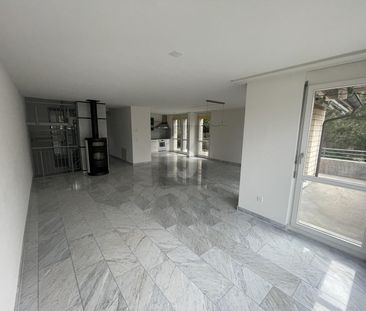 CHARMING WITH WOOD STOVE AND GARAGE - Foto 5