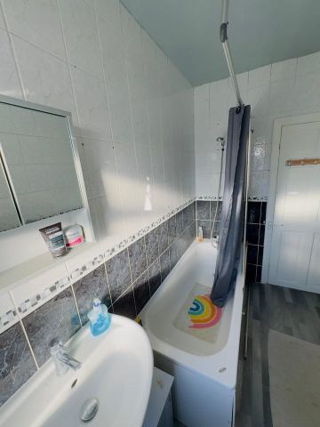 Room in a Shared House, Bridgewater Rd, HA0 - Photo 3