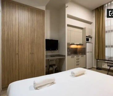 Piso de alquiler en Sants - Foto 2