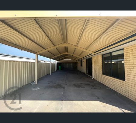 69 Glenfield Drive, Australind, WA 6233 - Photo 3