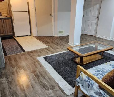 1525 Willow Way #(BSMT) - Photo 2