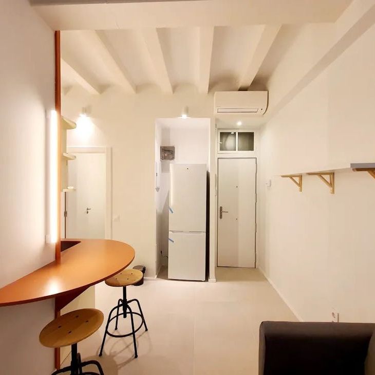 Carrer de Ferlandina, Barcelona, Catalonia 08001 - Photo 1