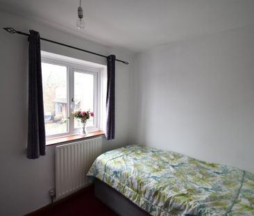 2 bedroom detached house to rent - Photo 3