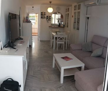 Piso de alquiler en Calle Geranio, 34, Calahonda - Photo 1