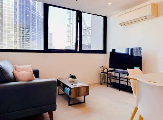 2b2b - Master Room - Photo 1