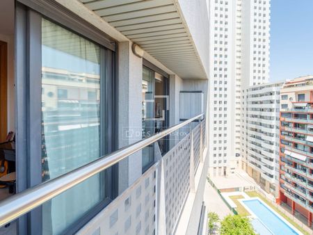 Excellent 3 Bedroom apartment for rent in Ciudad de las Ciencias, Valencia - Foto 3