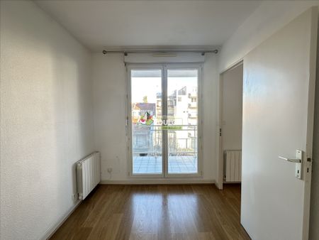 Appartement - 2 pièces - Jaude/Banque de France - Photo 5