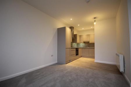 1 bedroom flat to rent - Photo 3