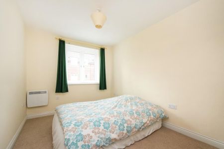 2 bedroom apartment to rent - Photo 4