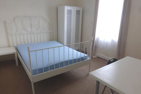 Dereham Road - Photo 3