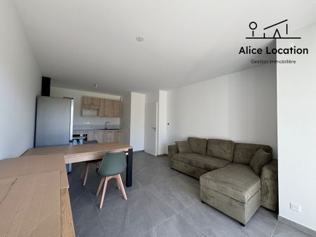 Location Appartement 2 pièces 42m² THONON LES BAINS 74200 - Photo 2