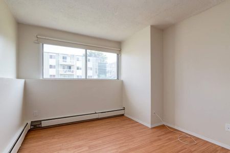 Classic Suite - 1 Bedroom - Photo 4