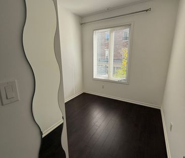 For Lease - 27 Coneflower Crescent Unit# 30, Toronto, Ontario - Photo 2