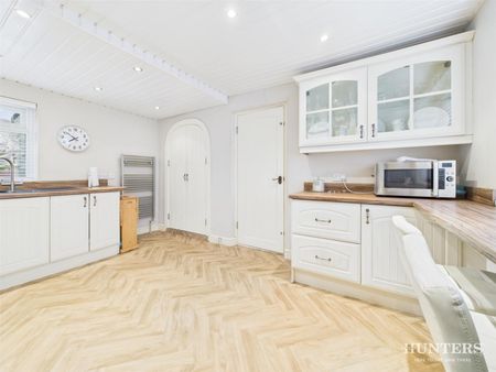 1 bedroom Bungalow To Let - Photo 4