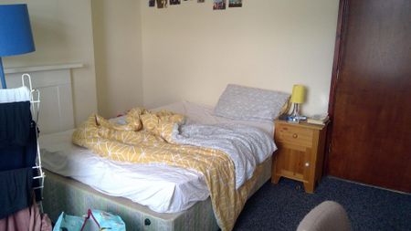 5 bedroom terraced house to rent - Photo 5