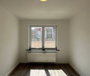 Appartement te huur in Oostende voor € 700 met 1 slaapkamer - Photo 5