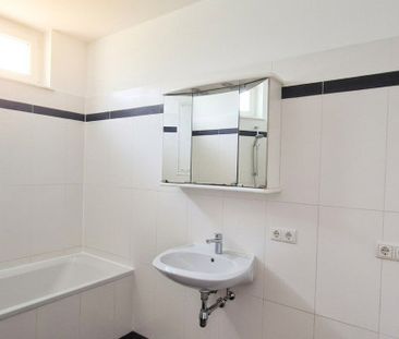 Große Terrasse, 2-Zimmer-Wohnung mit Garage - Foto 5