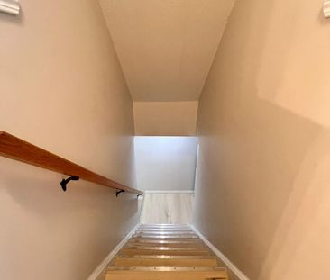 For Lease - 155 Highland Crescent Unit# B10, Kitchener, Ontario - Photo 4