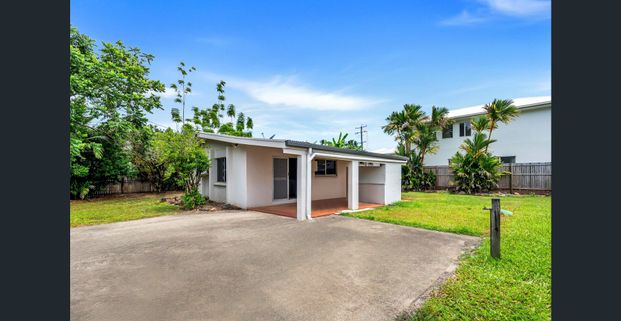 $650 Per Week - Photo 1