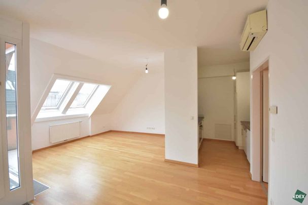 3-Zimmer-DG-Wohnung mit großer Terrasse &#038; Dachterrasse in Döbling - Photo 1