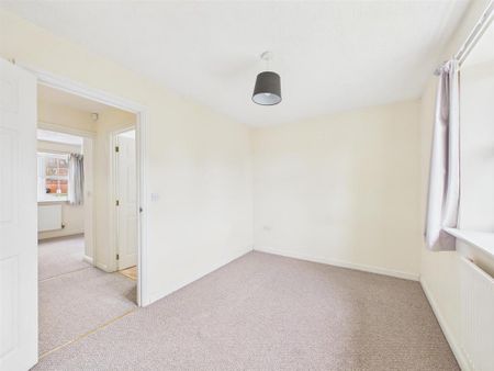 2 bedroom detached house to rent - Photo 2