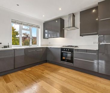 2 bedroom maisonette to rent - Photo 1