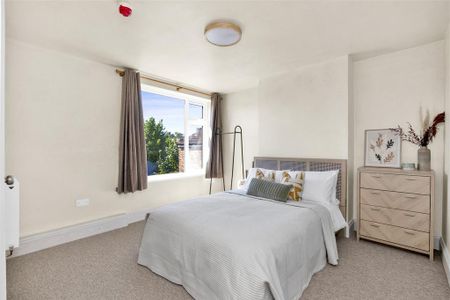 House share to rent - Photo 4