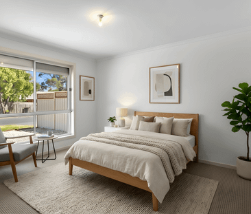 Three-Bedroom Home in Coastal Location with Everything at your Fing... - Photo 4