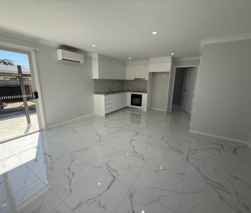 Fresh, Modern Living: New 2-Bedroom Granny Flat with Aircon - Photo 3