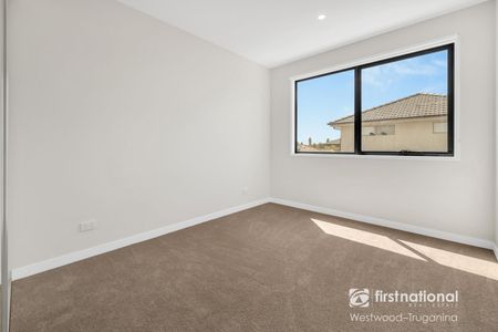 9 Dobright Street, 3029, Truganina Vic - Photo 2