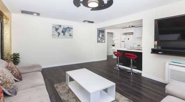 Easy Living in a Sought-After Papanui Pocket - Photo 1