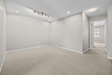 For Lease - 14 Hackney Private, Kanata, Ontario - Photo 4