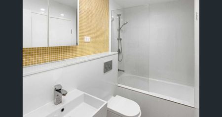 Dee Why, G06/23 Pacific Parade - Photo 3