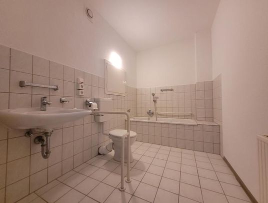 Barrierearme 2-Raum-Wohnung mit Balkon – großzügig geschnitten & rollstuhlfreundlich - Photo 1