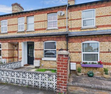 2 bedroom terraced house to rent - Photo 1