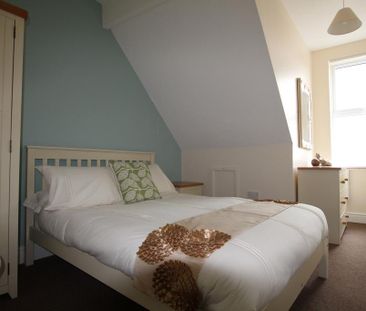 1 bedroom in a house share to rent - Photo 1