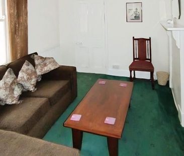 5 bedroom terraced house to rent - Photo 2