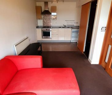 Studio to rent - Photo 2