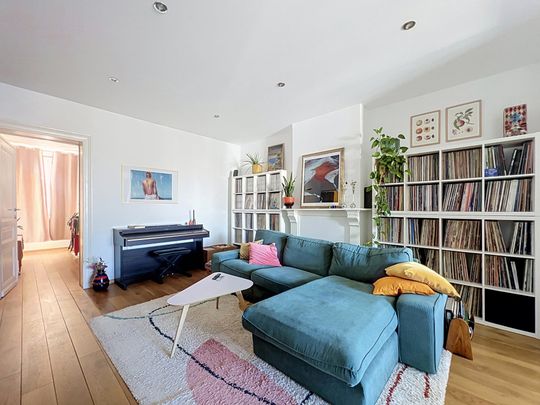 Appartement met twee slaapkamers in Saint-Gilles - Photo 1