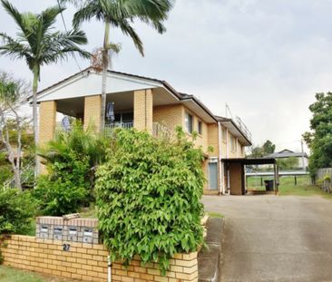 2/27 Collins Street, Clayfield QLD, Belconnen - Photo 1