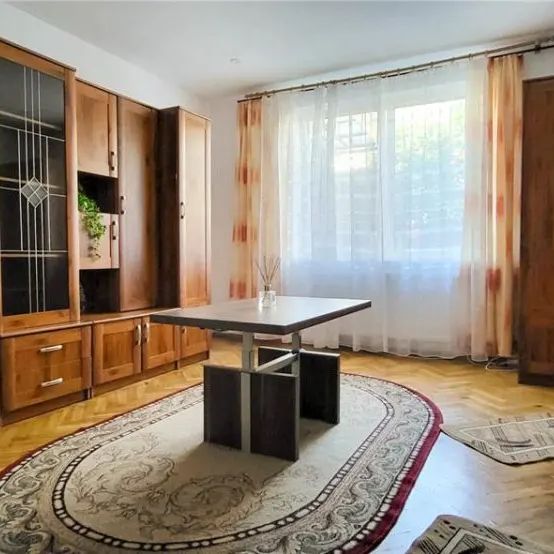 Casa 2 camere, UMF, CENTRAL, curte, Targu Mures - Fotografie 1