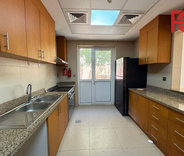 4Bed+Maid | 1 Min To The Mall | Prime Location - Photo 6