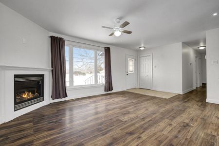 For Lease - 1949 Stittsville Main Street Unit# 1, Stittsville - Munster - Richmond, Ontario - Photo 4